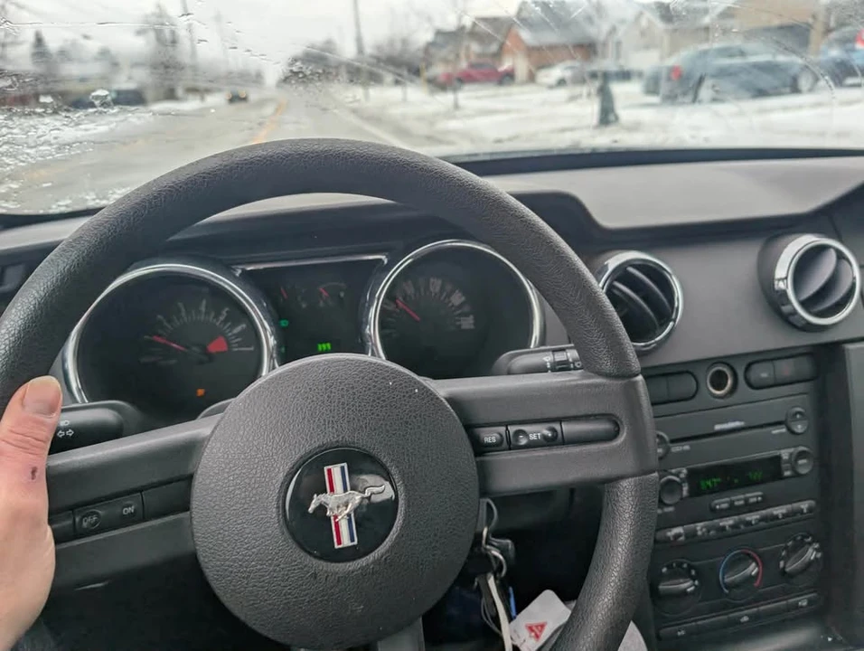 2006 Ford S197 Mustang - Image 2 of 2