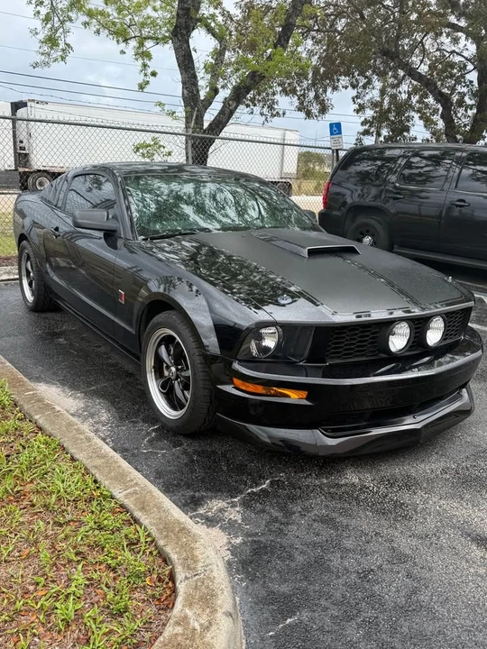 2006 Ford S197 Mustang - Image 2 of 13