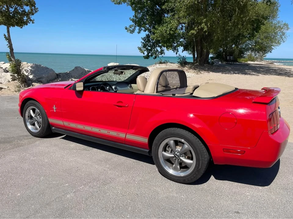 2006 Ford S197 Mustang - Image 2 of 8