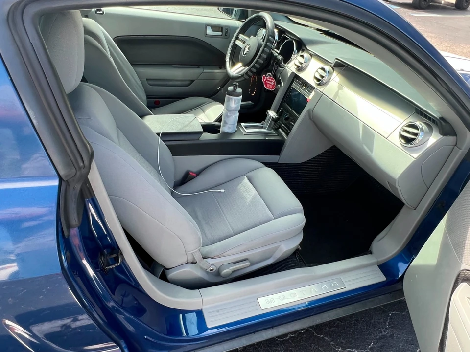 2006 Ford S197 Mustang - Image 17 of 18