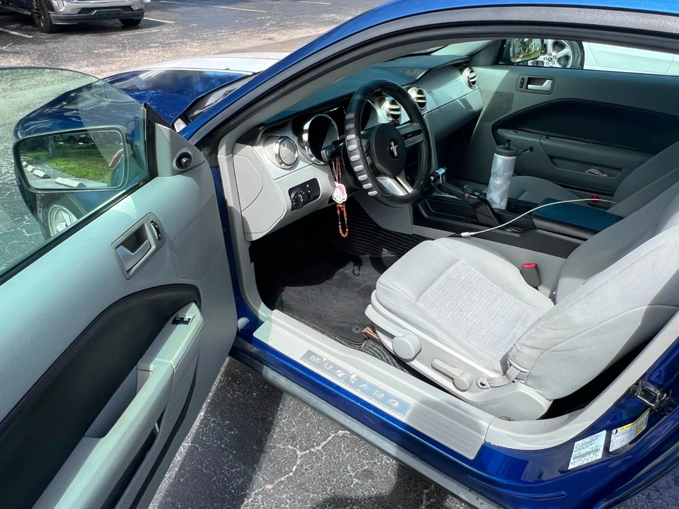 2006 Ford S197 Mustang - Image 9 of 18