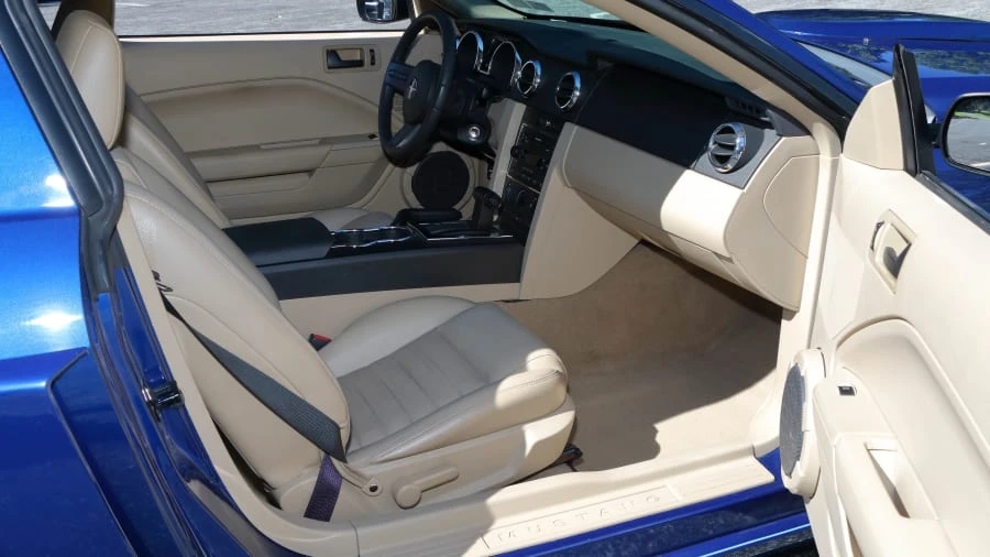 2006 Ford S197 Mustang - Image 5 of 12