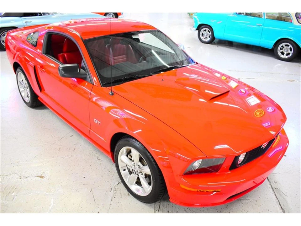 2006 Ford S197 Mustang - Image 2 of 31