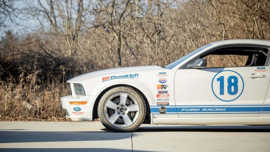 2006 Ford S197 Mustang - Image 17 of 24