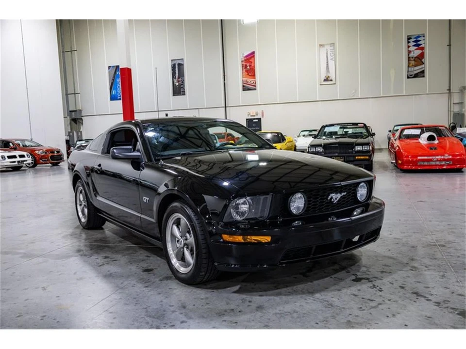 2006 Ford S197 Mustang - Image 9 of 31