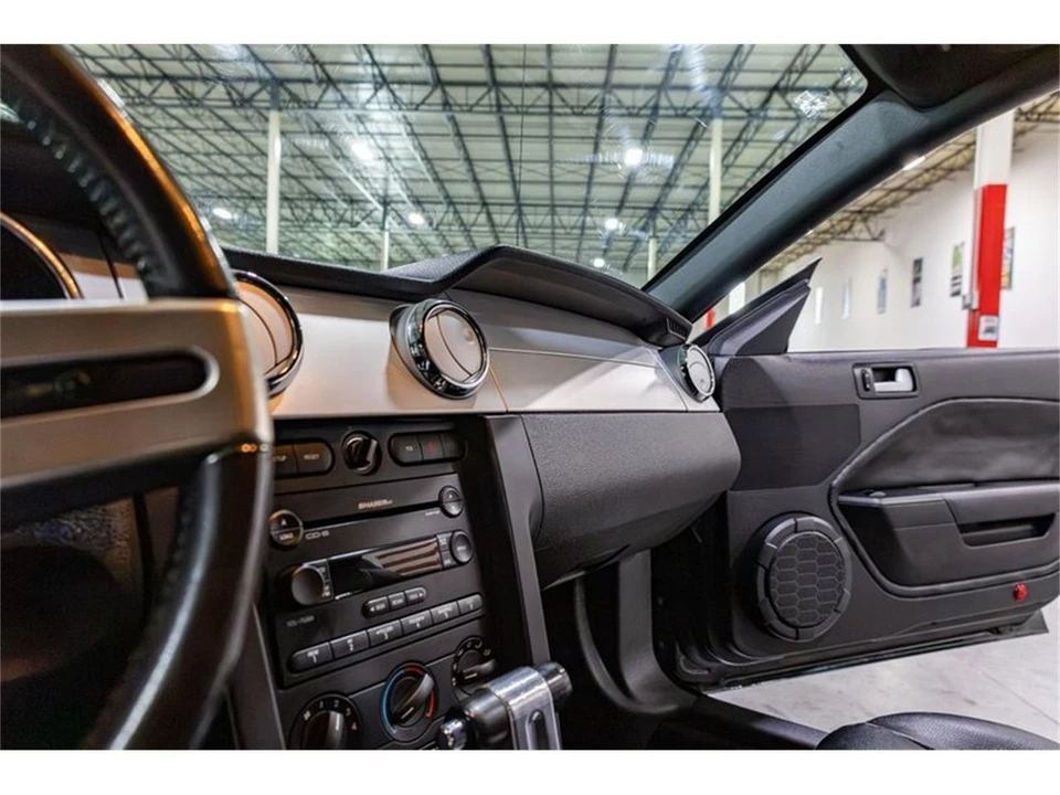 2006 Ford S197 Mustang - Image 14 of 31