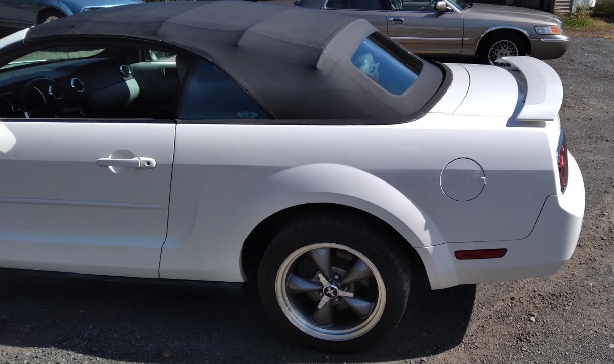2006 Ford S197 Mustang - Image 8 of 21