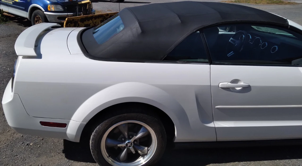 2006 Ford S197 Mustang - Image 9 of 21