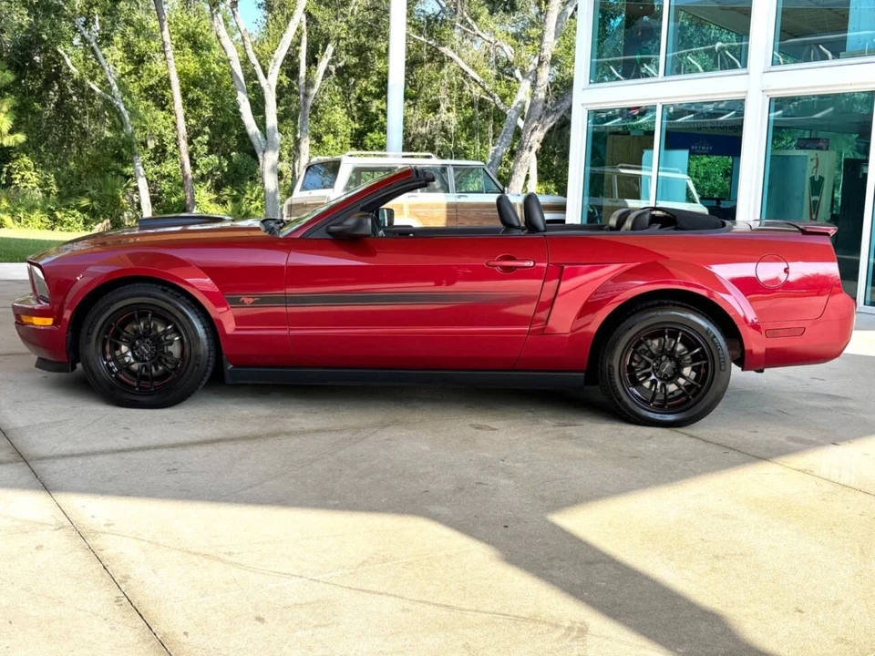 2006 Ford S197 Mustang - Image 11 of 21