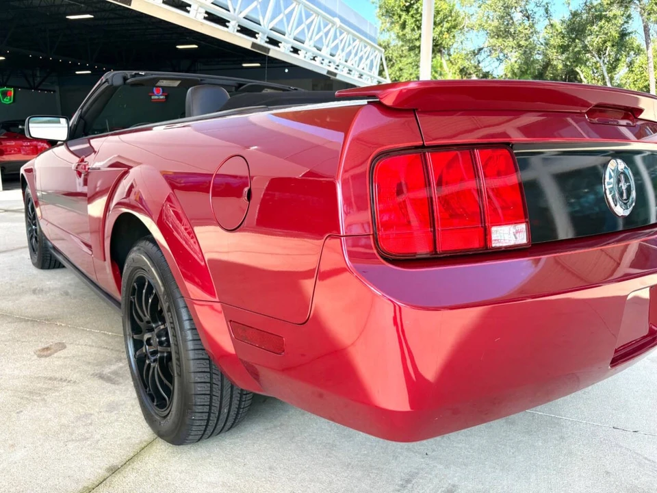 2006 Ford S197 Mustang - Image 16 of 21