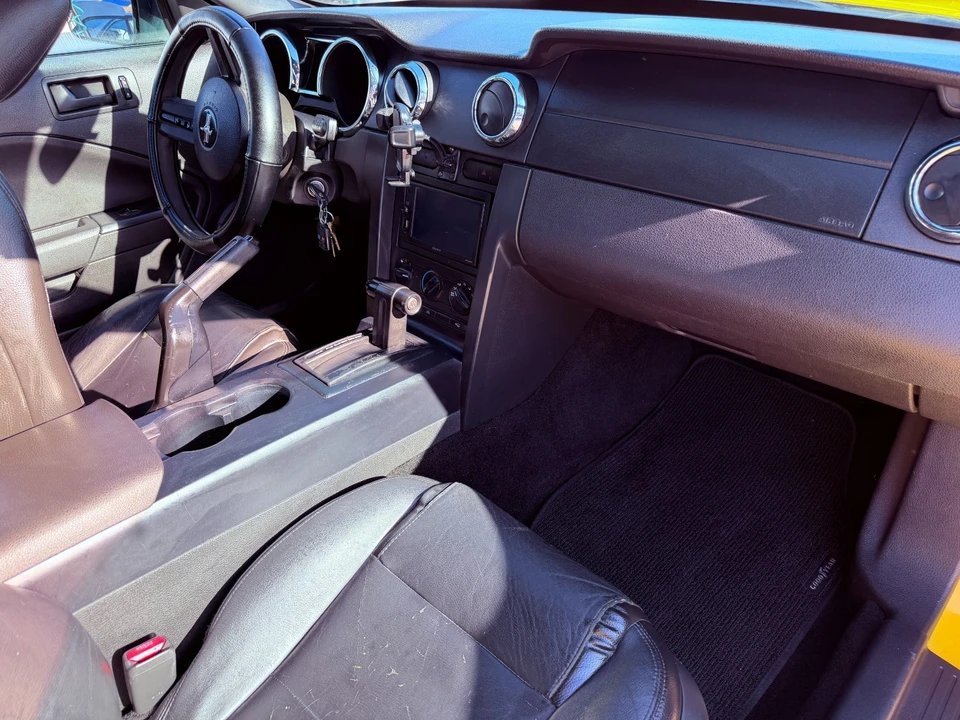 2006 Ford S197 Mustang - Image 7 of 12
