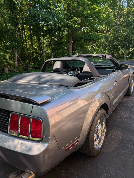 2006 Ford S197 Mustang - Image 5 of 12