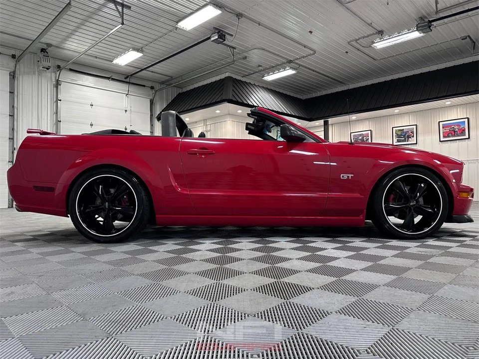 2006 Ford S197 Mustang - Image 26 of 31