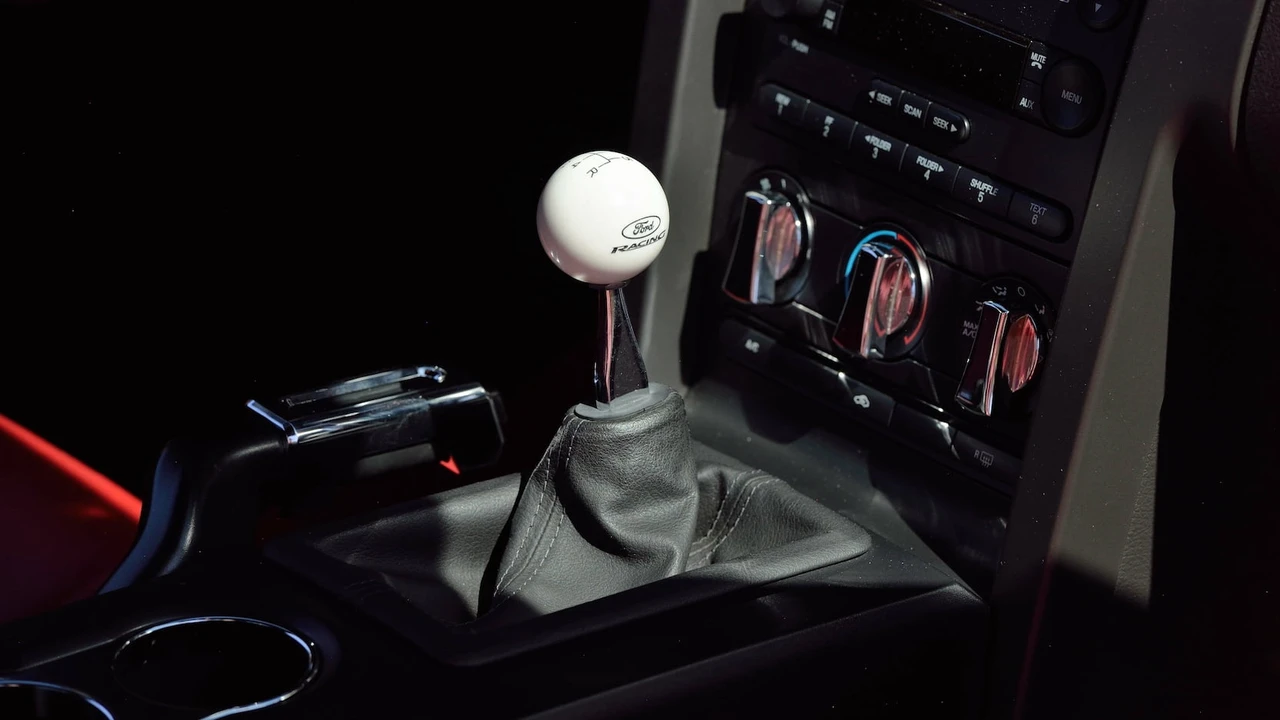 2006 Ford S197 Mustang - Image 9 of 29