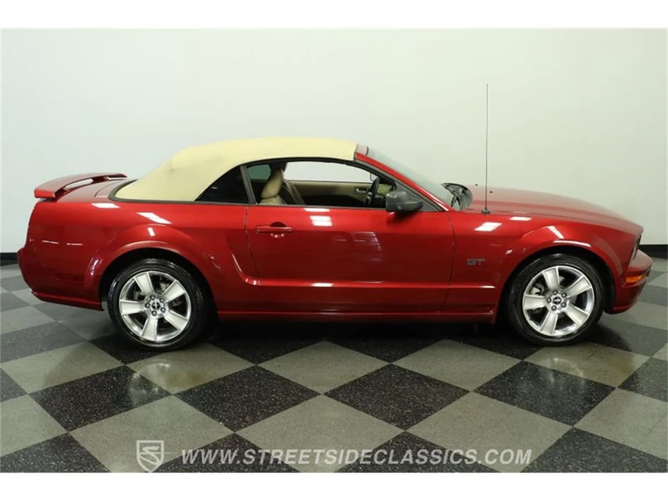 2006 Ford S197 Mustang - Image 13 of 31
