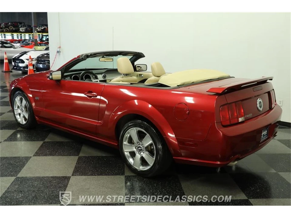 2006 Ford S197 Mustang - Image 7 of 31