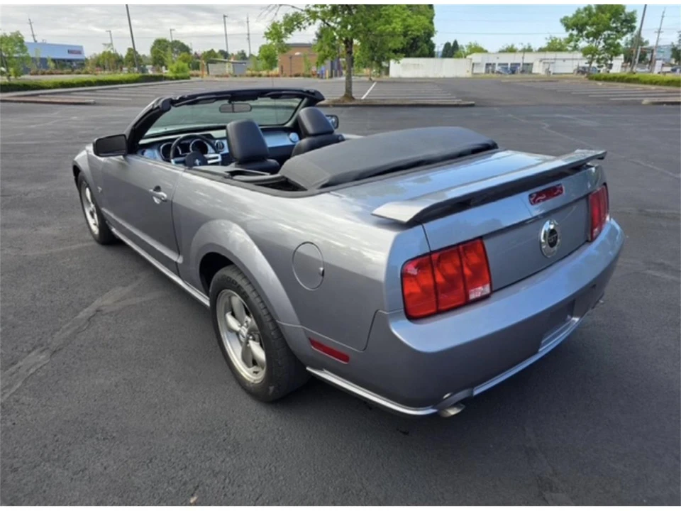 2006 Ford S197 Mustang - Image 7 of 25