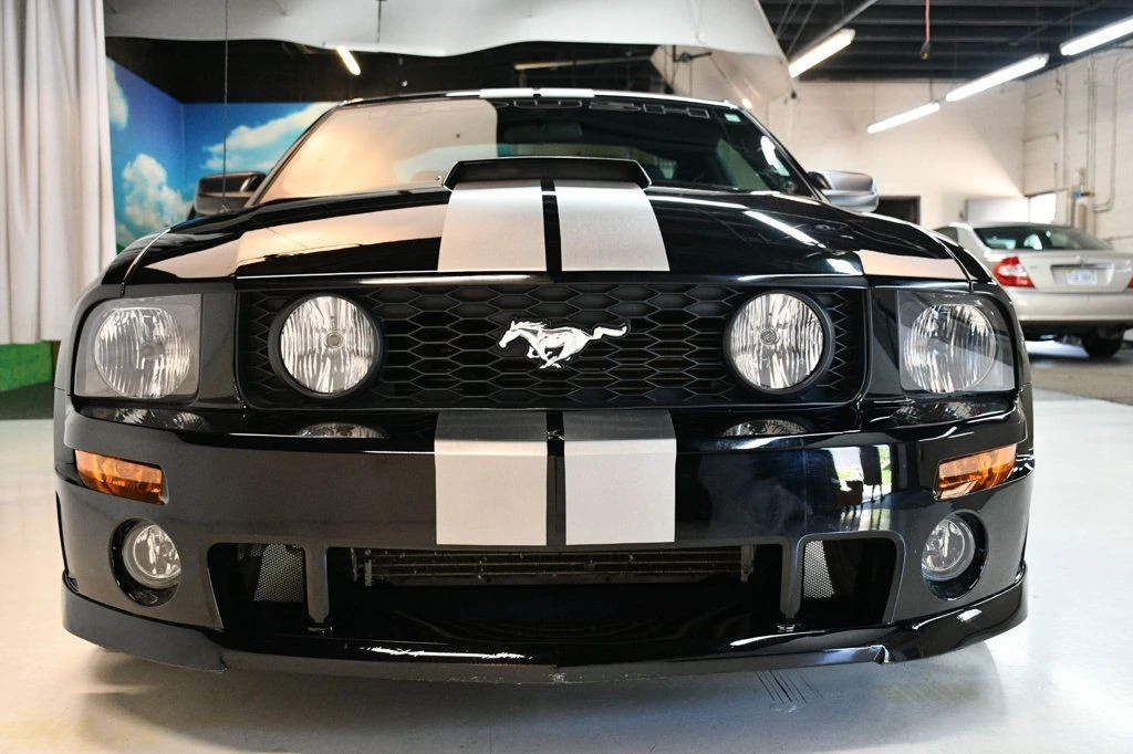 2006 Ford S197 Mustang - Image 11 of 12