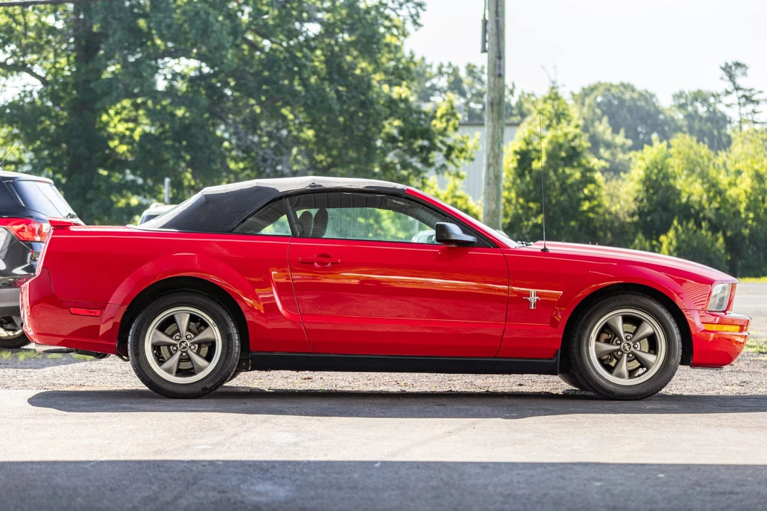 2006 Ford S197 Mustang - Image 16 of 31