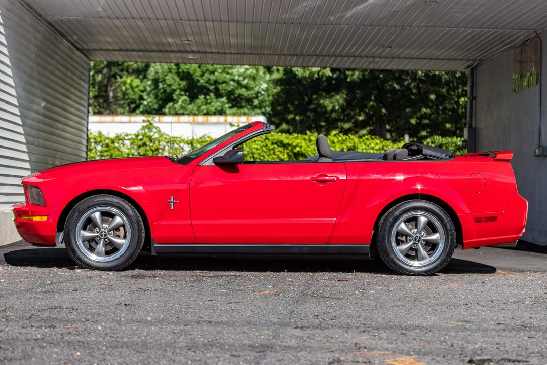 2006 Ford S197 Mustang - Image 3 of 31