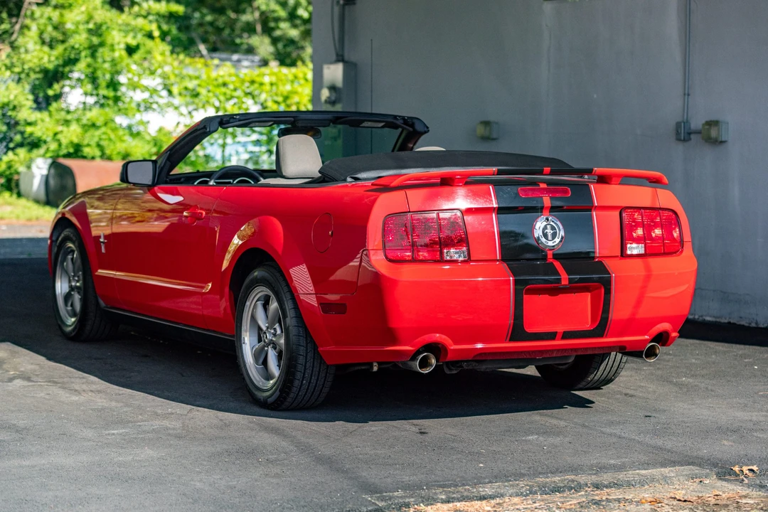 2006 Ford S197 Mustang - Image 4 of 31