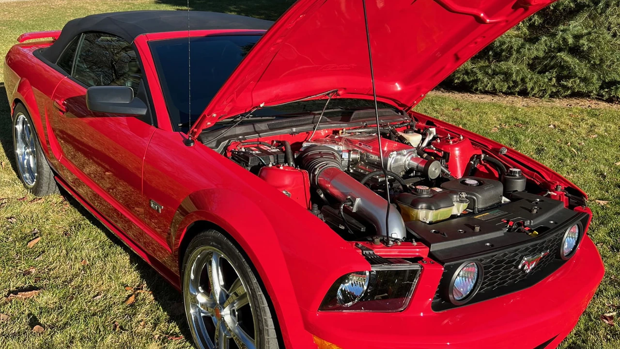 2006 Ford S197 Mustang - Image 12 of 31