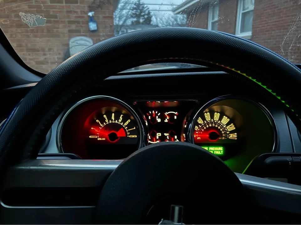 2006 Ford S197 Mustang - Image 9 of 10