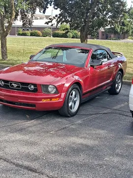 2006 Ford Mustang Convertible 2D