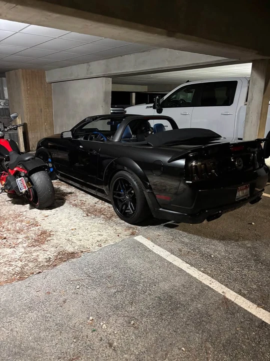 2006 Ford S197 Mustang - Image 2 of 9