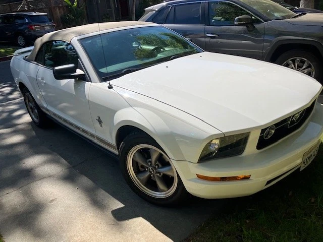 2006 Ford S197 Mustang - Image 2 of 2
