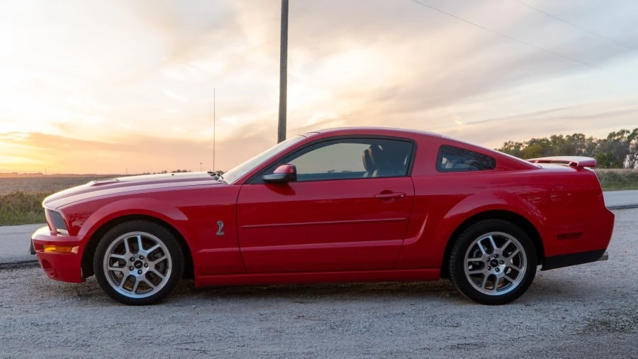 2006 Ford S197 Mustang - Image 2 of 17