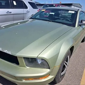 2006 Ford Mustang Coupe