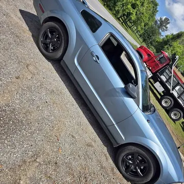 2006 Ford Mustang Coupe