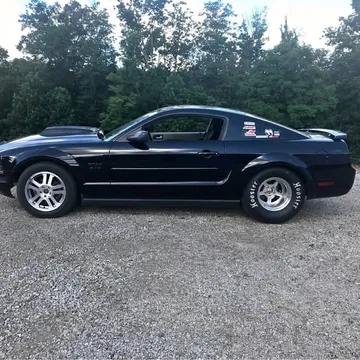 2006 Ford Mustang Coupe
