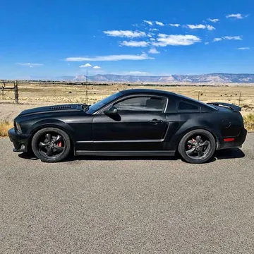 2006 Ford Mustang Coupe