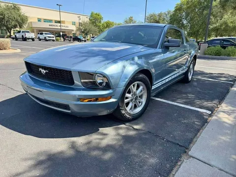 2006 Ford Mustang Coupe 2D
