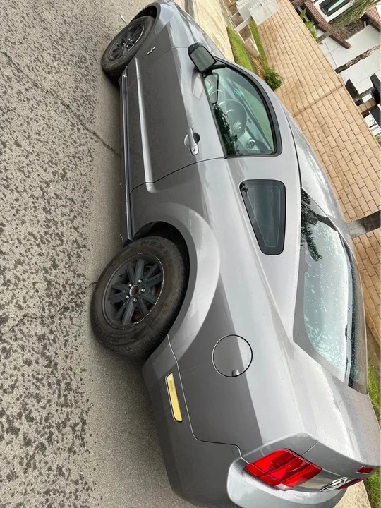 2006 Ford S197 Mustang - Image 2 of 4