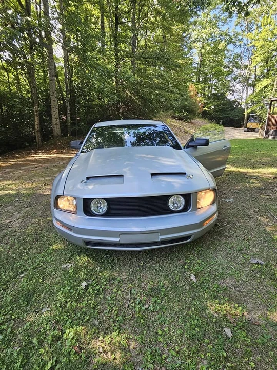 2006 Ford S197 Mustang - Image 2 of 12
