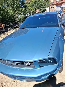 2006 Ford Mustang Coupe 2D