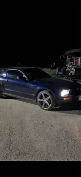 2006 Ford Mustang Coupe 2D