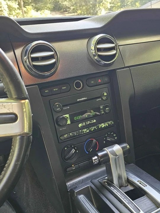 2006 Ford S197 Mustang - Image 10 of 12