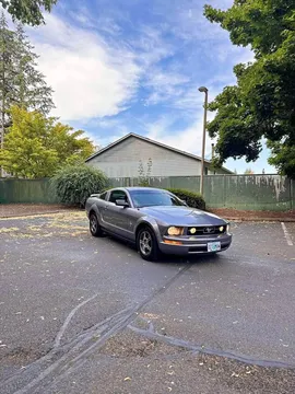 2006 Ford Mustang Coupe 2D