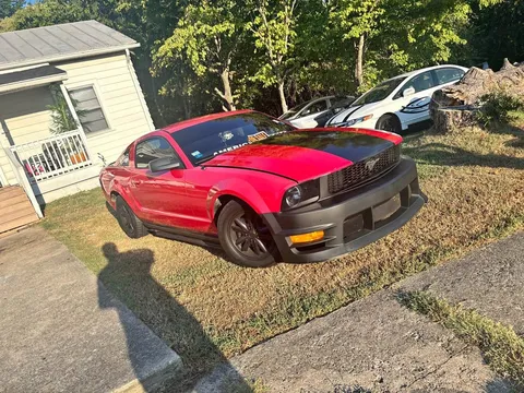 2006 Ford Mustang Coupe