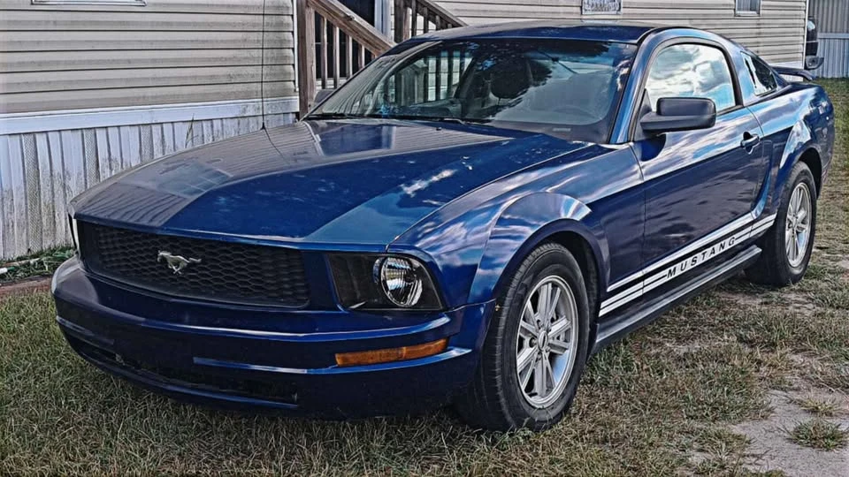 2006 Ford S197 Mustang - Image 2 of 2