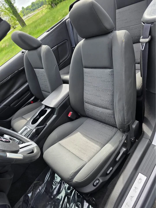 2006 Ford S197 Mustang - Image 9 of 20