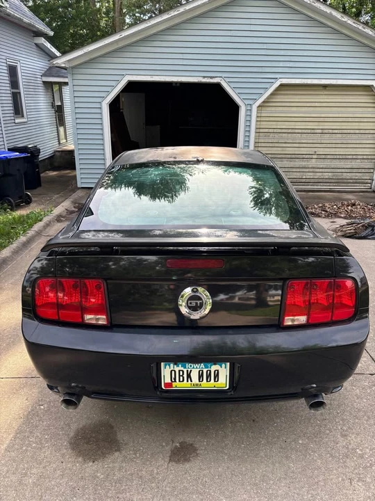 2006 Ford S197 Mustang GT - Image 3 of 10