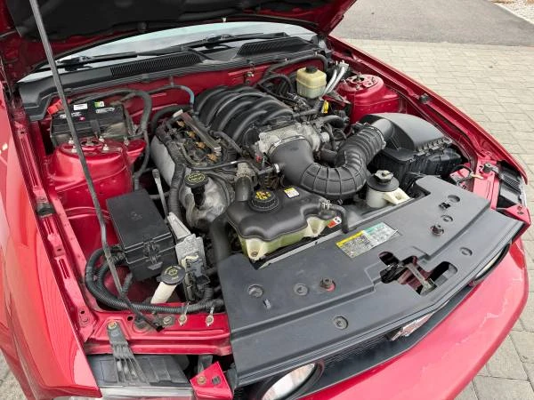 2006 Ford S197 Mustang - Image 16 of 18