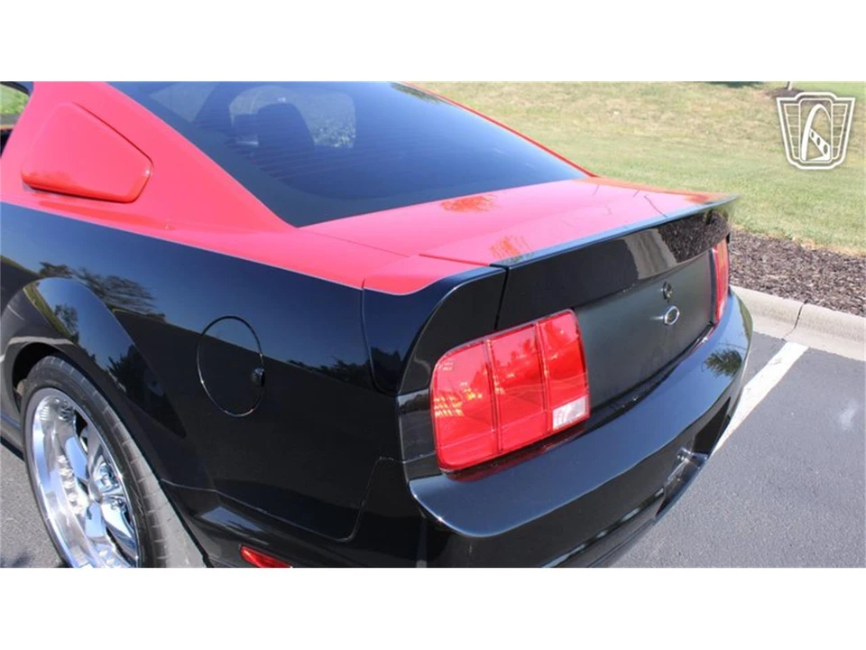 2006 Ford S197 Mustang GT - Image 7 of 31