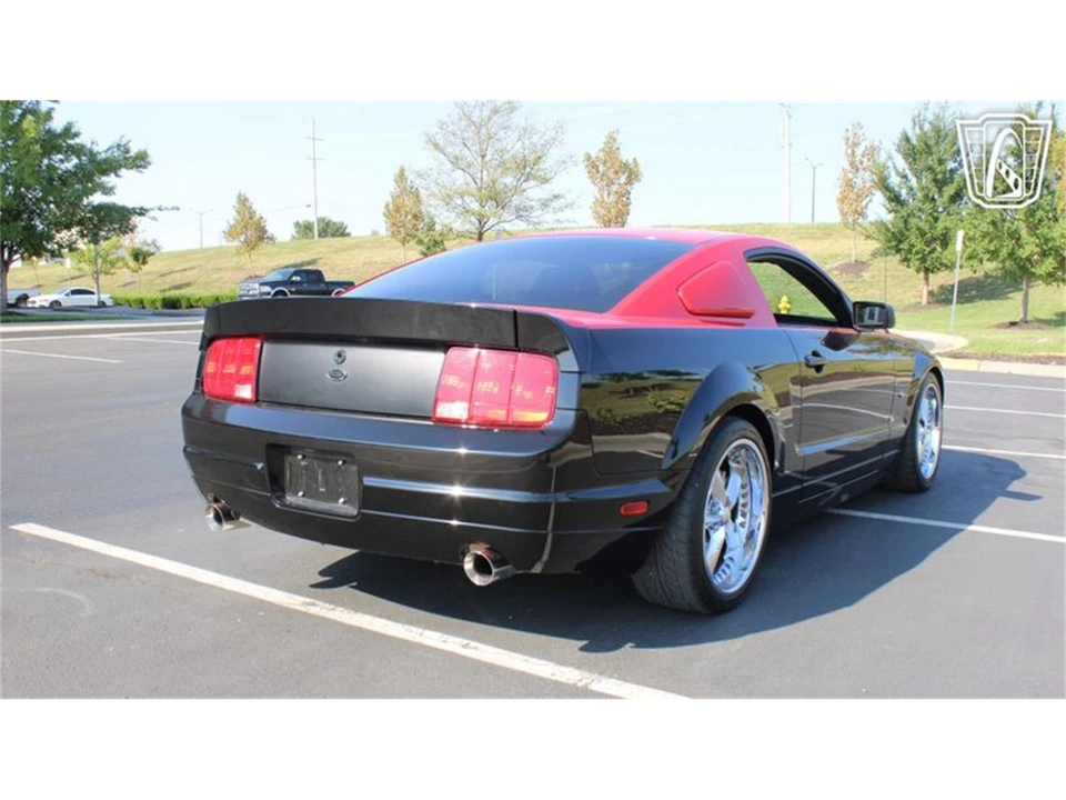 2006 Ford S197 Mustang GT - Image 3 of 31