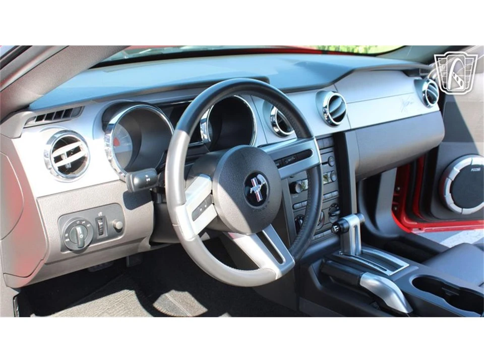 2006 Ford S197 Mustang GT - Image 15 of 31